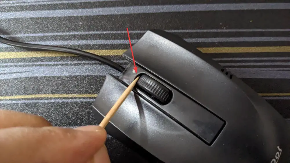 Cómo limpiar la rueda de desplazamiento del mouse